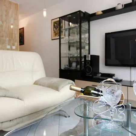 Zenta Διαμέρισμα *